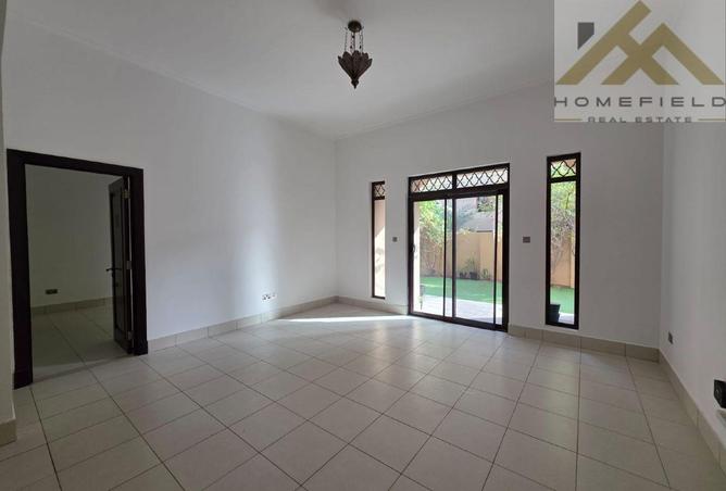 107318364 - Property Image 2
