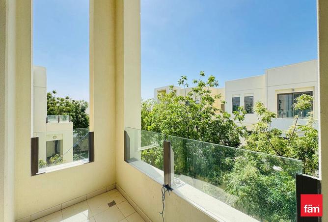 79004128 - Property Image 2