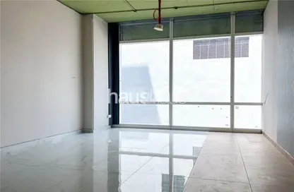مكتب - استوديو للايجار في برج تماني - الخليج التجاري - دبي