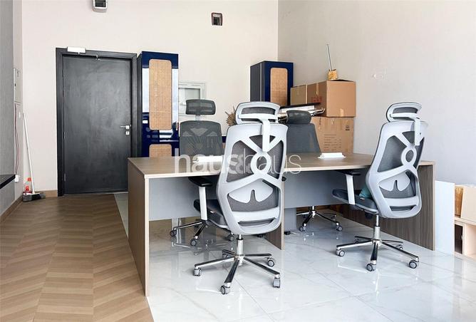 74231865 - Property Image 2