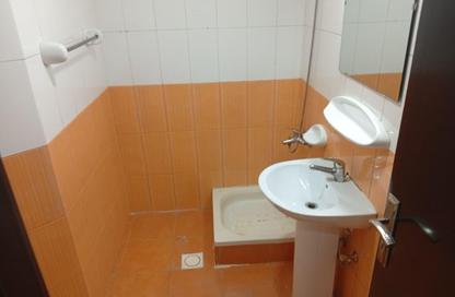 Apartment - 1 Bedroom - 2 Bathrooms for rent in Al Nabba - Sharjah