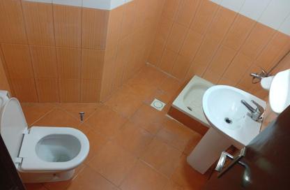 Apartment - 1 Bedroom - 2 Bathrooms for rent in Al Nabba - Sharjah