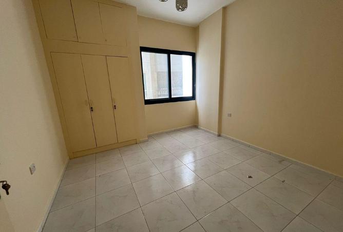 69890450 - صورة العقار 3