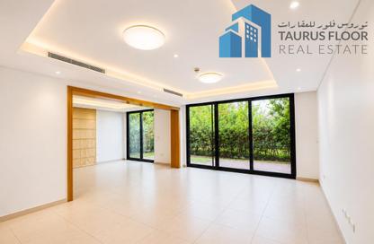 Villa - 4 - 6 for rent in Al Jafiliya Villas - Al Jafiliya - Dubai