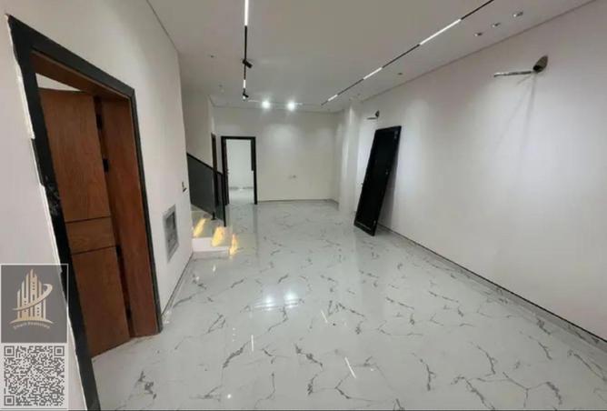 70301578 - Property Image 2