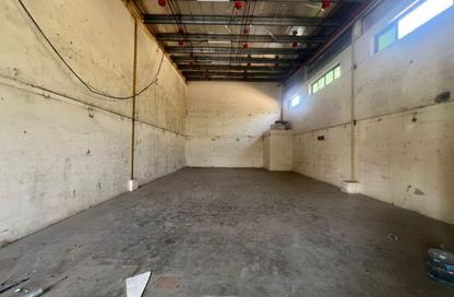 Warehouse - Studio - 1 Bathroom for rent in Industrial Area 10 - Sharjah Industrial Area - Sharjah