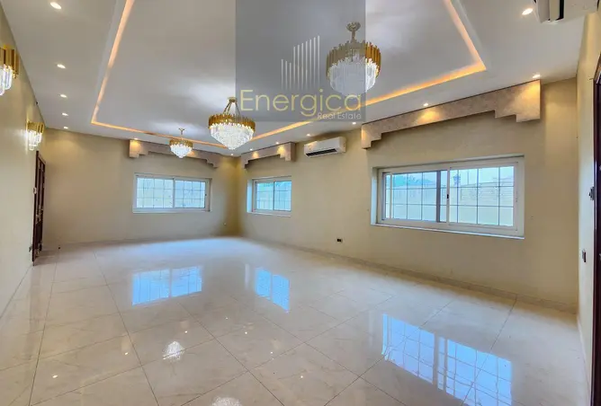161897854 - Property Image 3