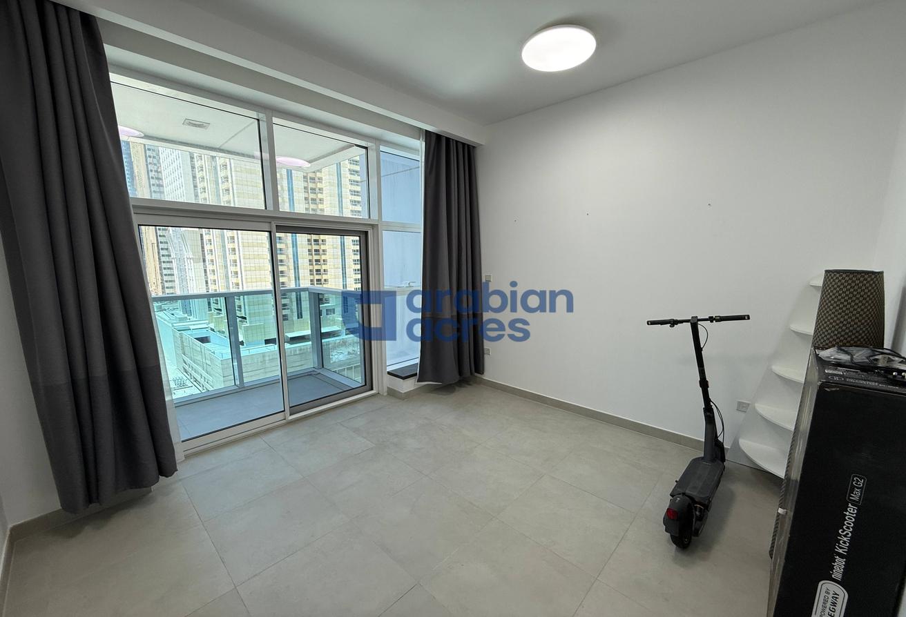Vacant | Ready to Move In | Prime Location photo 10