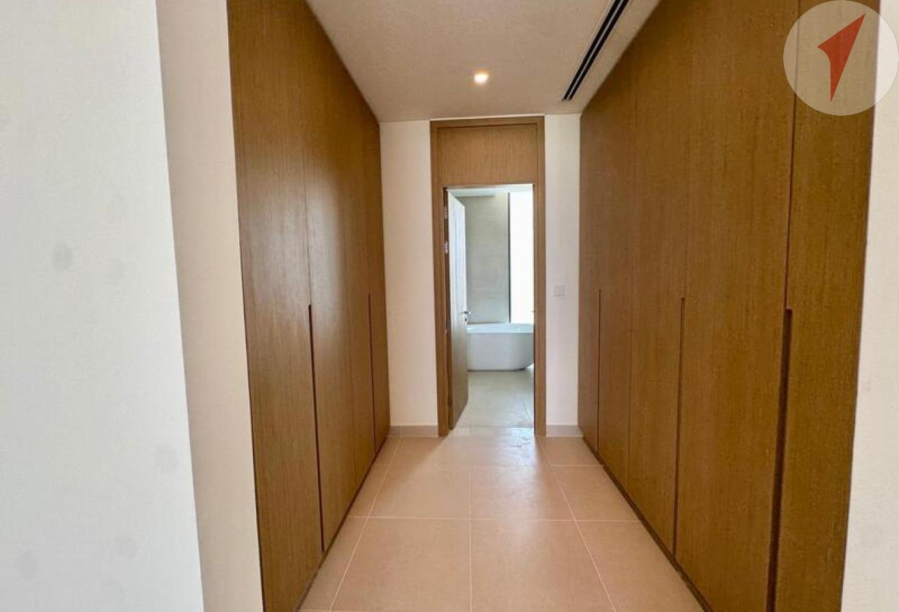 4BR + Maids Room | Unfurnished | Vacant Now photo 21