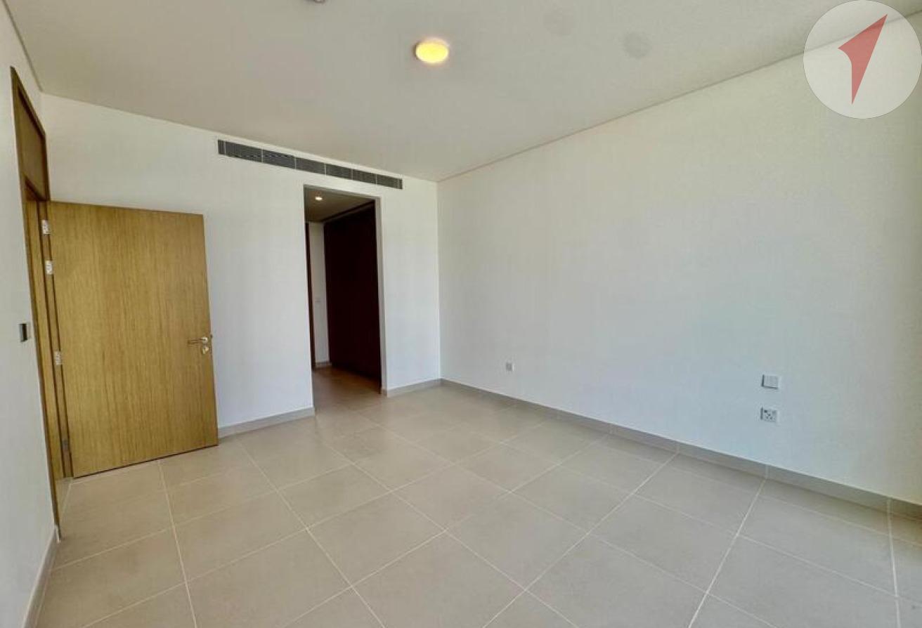 4BR + Maids Room | Unfurnished | Vacant Now photo 10