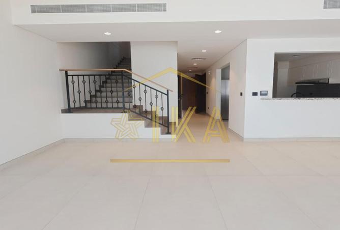 84072546 - Property Image 3