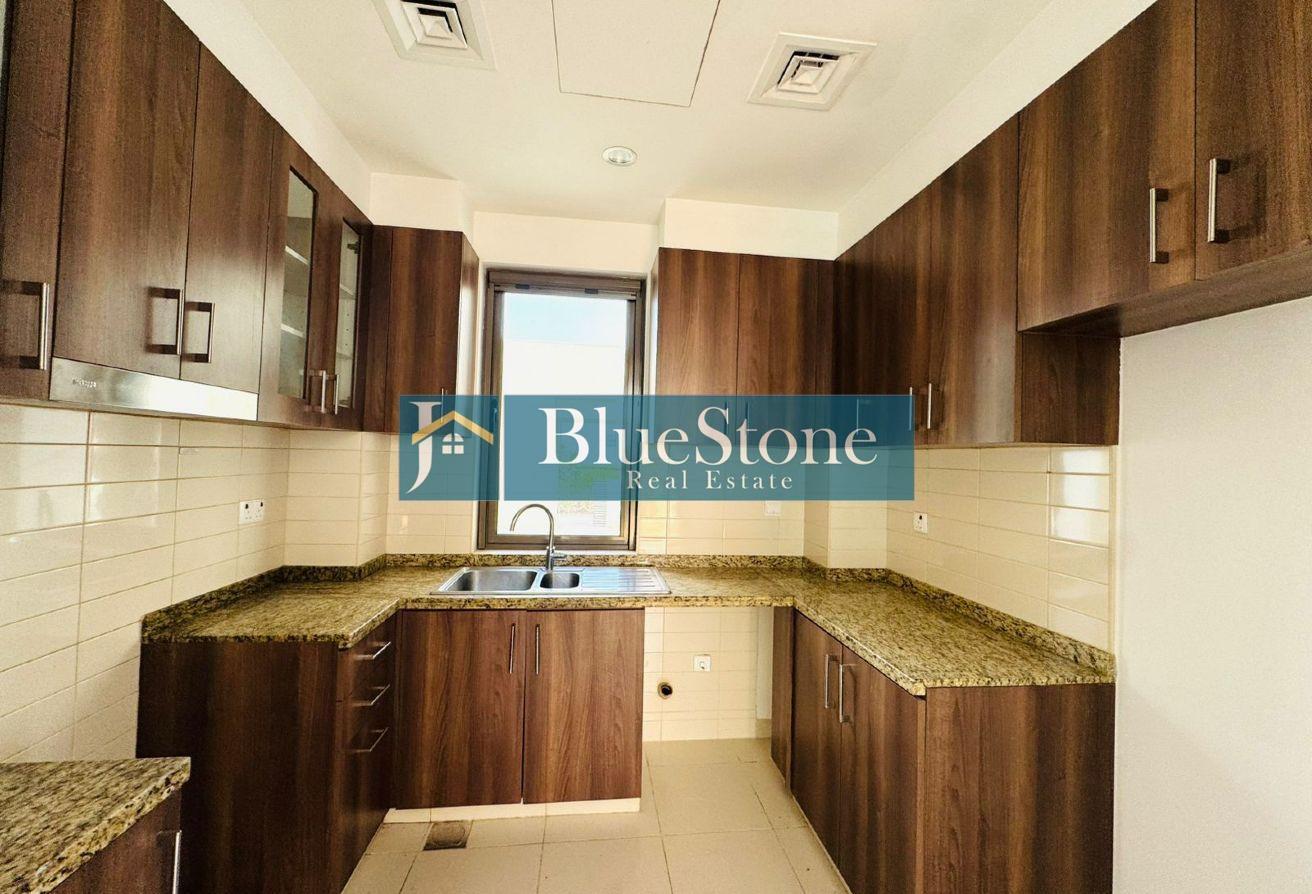 3Bed with Maid & Study Room | Vacant | Type J photo 8