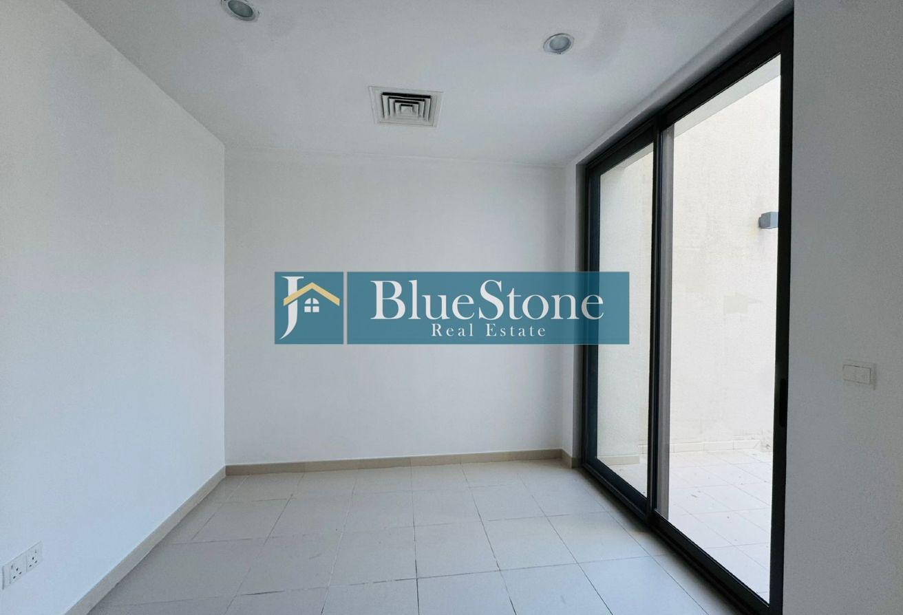 3Bed with Maid & Study Room | Vacant | Type J photo 7