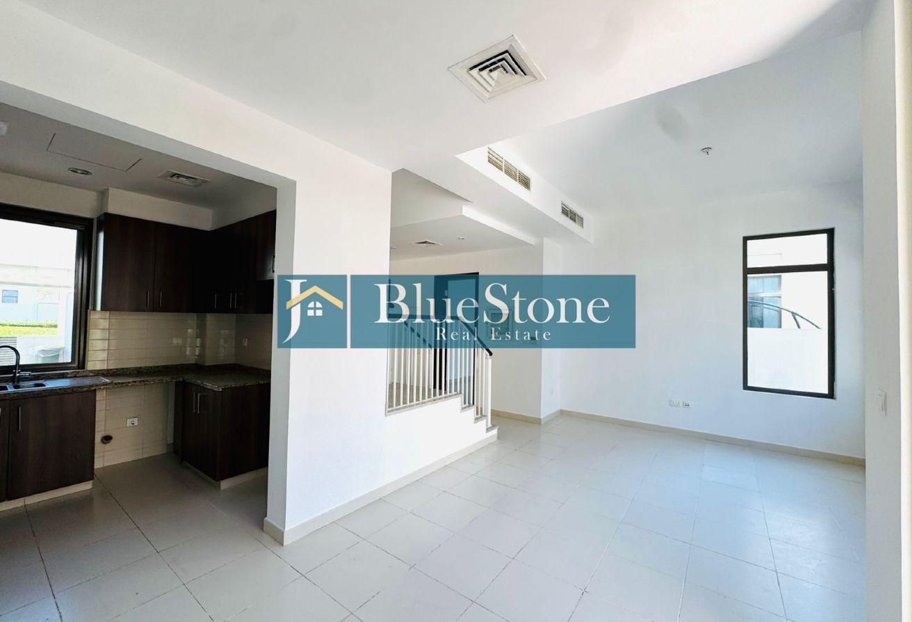3Bed with Maid & Study Room | Vacant | Type J photo 9