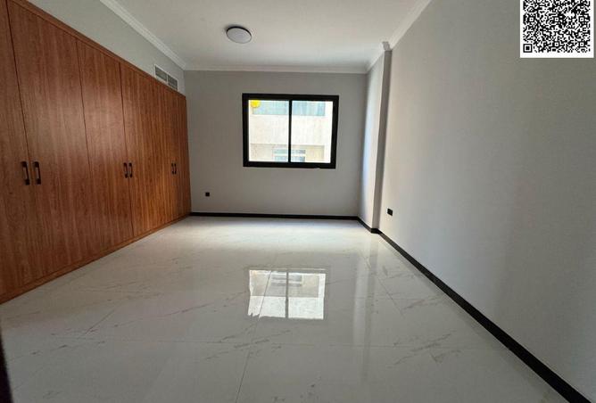 54402457 - صورة العقار 3