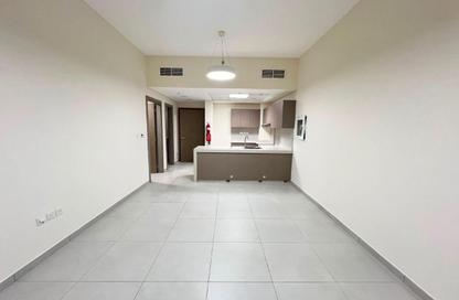 Apartment - 1 Bedroom - 2 Bathrooms for rent in International City Phase 2 - Al Warsan 4 - Al Warsan - Dubai