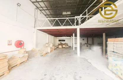 مستودع - استوديو - 1 حمام للايجار في أم الرمول - دبي