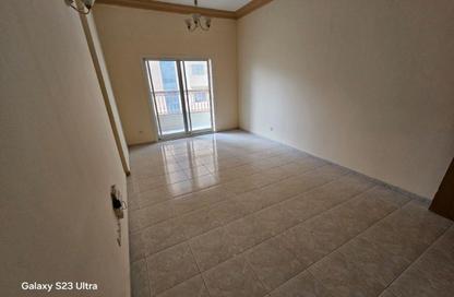 Apartment - 1 Bedroom - 1 Bathroom for rent in Al Mahatta - Al Qasimia - Sharjah