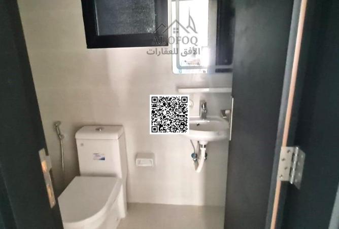 82388153 - Property Image 2