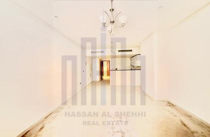 Apartment - Studio - 1 Bathroom for rent in Muweileh Community - Muwaileh Commercial - Sharjah
