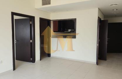 Apartment - 1 Bedroom - 1 Bathroom for rent in Mazaya 29 - Queue Point - Liwan - Dubai Land - Dubai