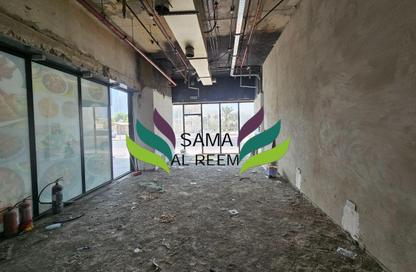 Shop - Studio - 1 Bathroom for rent in Garden City 2 - Jumeirah Garden City - Al Satwa - Dubai