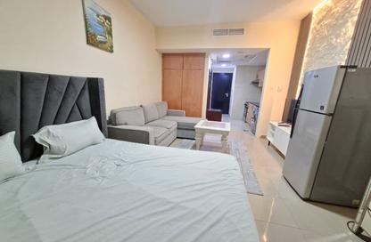 Apartment - Studio - 1 Bathroom for rent in Al Majaz 3 - Al Majaz - Sharjah