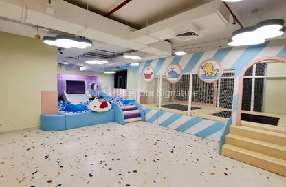 Apartment - 2 Bedrooms - 3 Bathrooms for rent in Faradis Tower - Al Mamzar - Sharjah - Sharjah