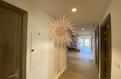 Villa - 4 Bedrooms - 5 Bathrooms for sale in Sur La Mer 2 - Sur La Mer - Jumeirah 1 - Jumeirah - Dubai Villa - 4 Bedrooms - 5 Bathrooms for sale in Sur La Mer 2 - Sur La Mer - Jumeirah 1 - Jumeirah - Dubai
