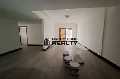 Apartment - 2 Bedrooms - 2 Bathrooms for rent in City Gate Tower - Al Taawun - Sharjah