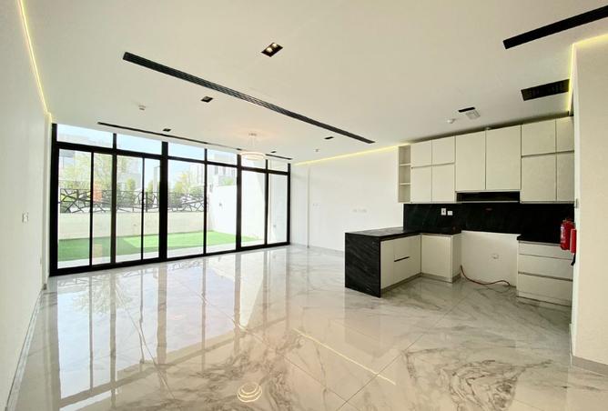 136556063 - Property Image 2