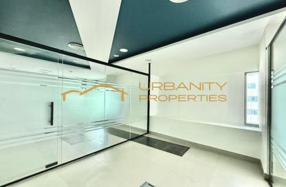 Office Space - Studio - 1 Bathroom for rent in Iris Bay - Business Bay - Dubai
