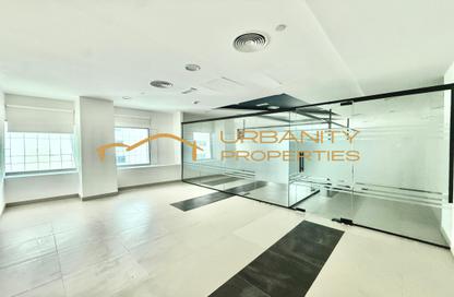 Office Space - Studio - 1 Bathroom for rent in Iris Bay - Business Bay - Dubai