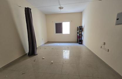 Apartment - Studio - 1 Bathroom for rent in Fire Station Road - Muwaileh - Sharjah