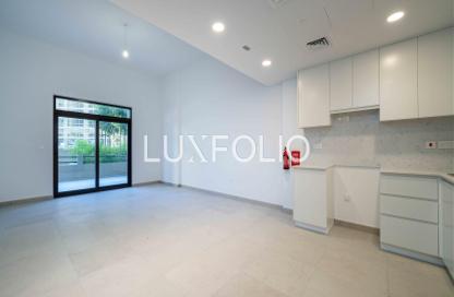 Apartment - 1 Bedroom - 1 Bathroom for sale in Asayel - Madinat Jumeirah Living - Umm Suqeim - Dubai