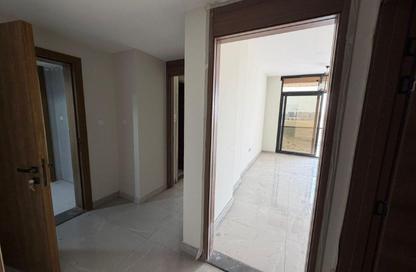 Apartment - 1 Bedroom - 2 Bathrooms for rent in Muweileh Community - Muwaileh Commercial - Sharjah