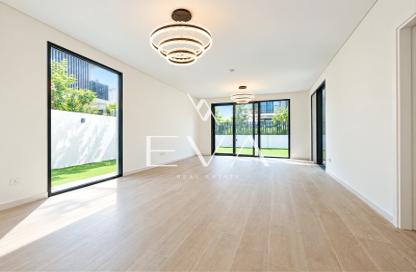 Townhouse - 4 - 5 for rent in Jebel Ali Village Townhouses - Jebel Ali Village - Jebel Ali - Dubai