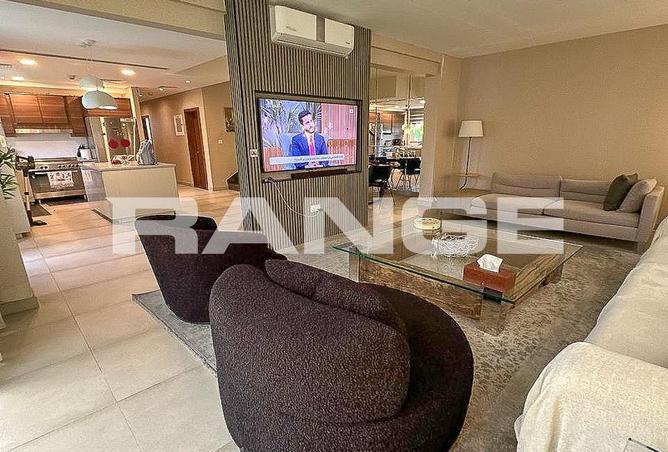 74630808 - Property Image 2