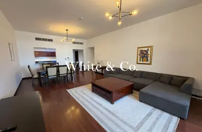 شقة - 2 غرف نوم - 4 حمامات للايجار في برج Green Lakess 3 - ابراج جرين ليك - (JLT) مجمع S - أبراج بحيرات الجميرا - دبي