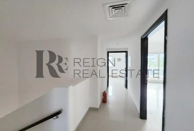 151908385 - Property Image 3