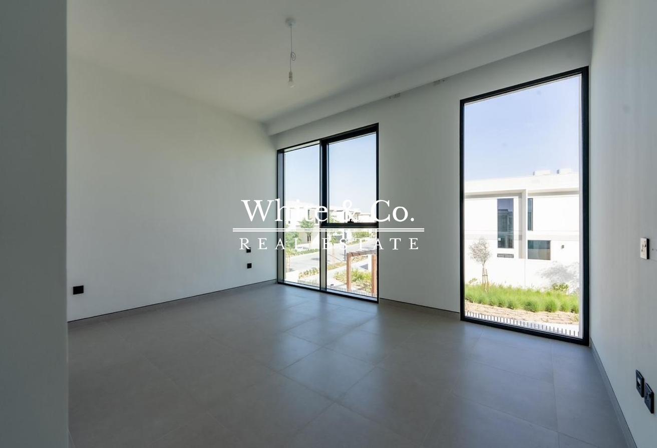 Park Backing | Corner Plot | PV Villa photo 6