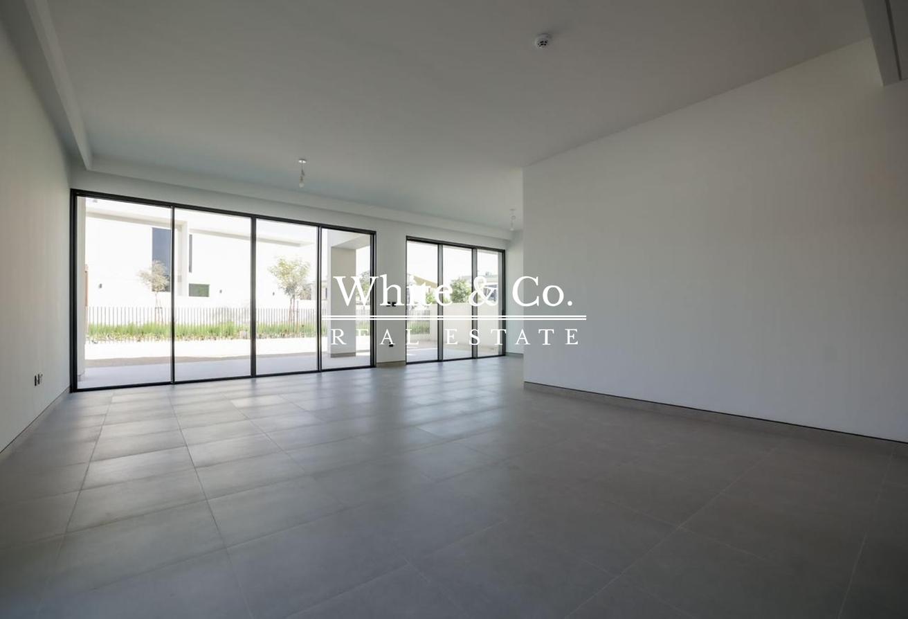 Park Backing | Corner Plot | PV Villa photo 4