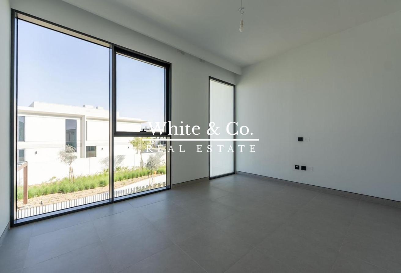 Park Backing | Corner Plot | PV Villa photo 8