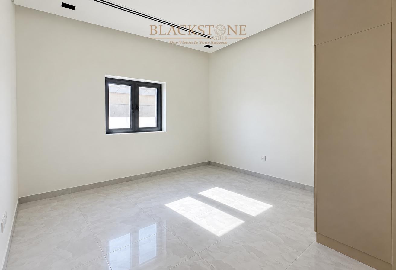 7BR Family Home Villa | Large Plot | Brand New photo 15