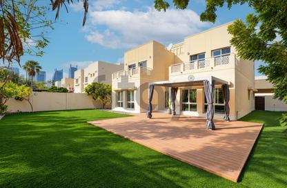 Villa - 4 - 4 for rent in Meadows 2 - Meadows - Dubai