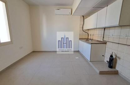 Apartment - Studio - 1 Bathroom for rent in Muwaileh - Sharjah Apartment - Studio - 1 Bathroom for rent in Muwaileh - Sharjah