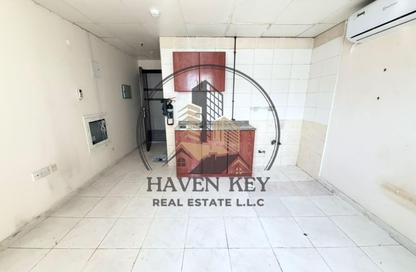 Apartment - Studio - 1 for rent in Fire Station Road - Muwaileh - Sharjah Apartment - Studio - 1 for rent in Fire Station Road - Muwaileh - Sharjah
