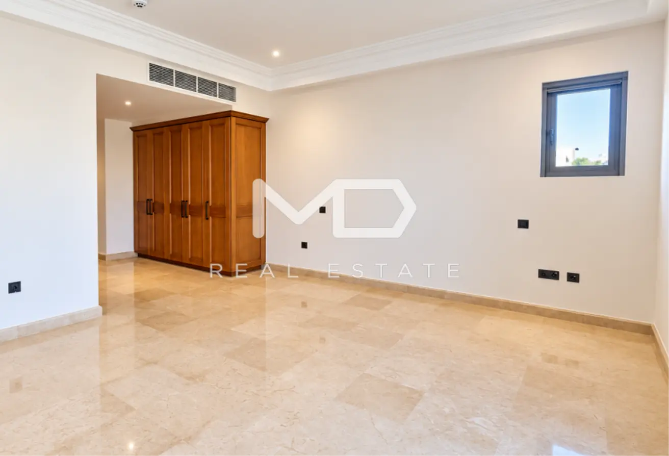 151918648 - Property Main Image