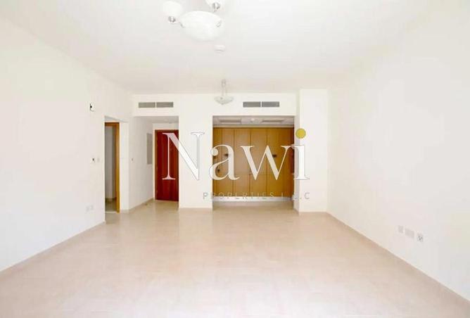 79838347 - Property Image 2