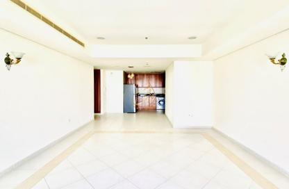 Apartment - 1 Bedroom - 2 Bathrooms for sale in Princess Tower - Dubai Marina - Dubai